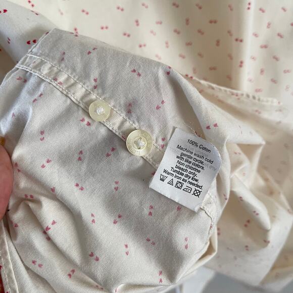 J. Crew Factory Mens Heart Print Short Sleeve Shirt XL Cream Red + Extra Buttons - Picture 5 of 7